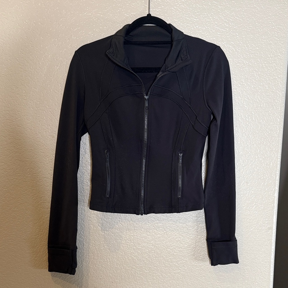 Lululemon Athletics define jacket EUC